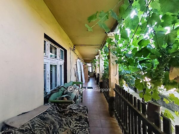 Eladó ház Jászfényszaru