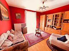 Eladó lakás Tököl