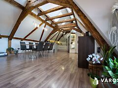 Eladó lakás Győr, Újváros