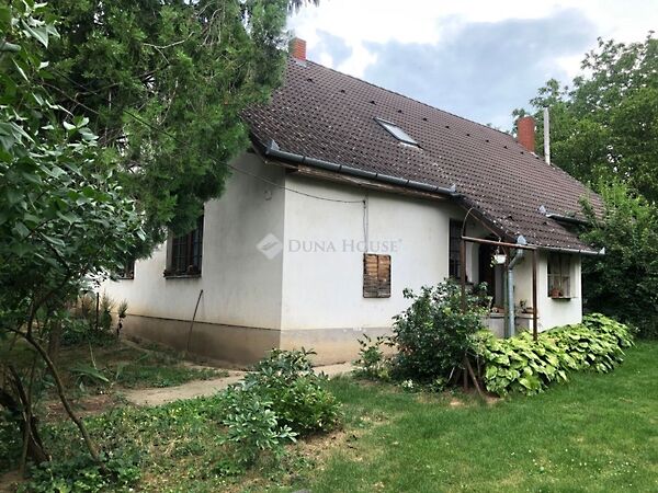 Eladó ház Bicsérd