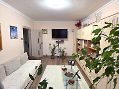 Eladó lakás Tatabánya, Dózsakert