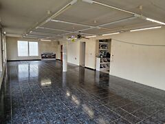 Kiadó üzleti Nyíregyháza, Örökösföld