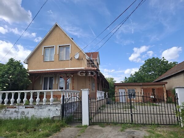 Eladó ház Szikszó