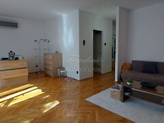 Eladó lakás Győr, Belváros