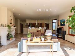 Eladó lakás Budapest, III. kerület