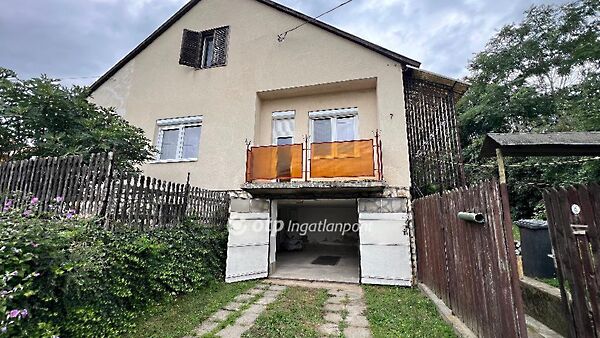 Eladó ház Ugod