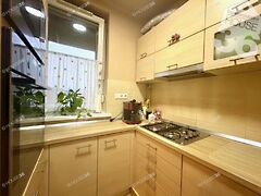 Eladó lakás Nagykőrös