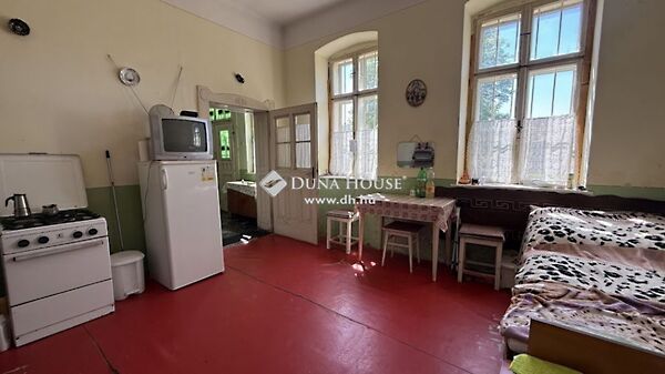 Eladó ház Hegyhátsál