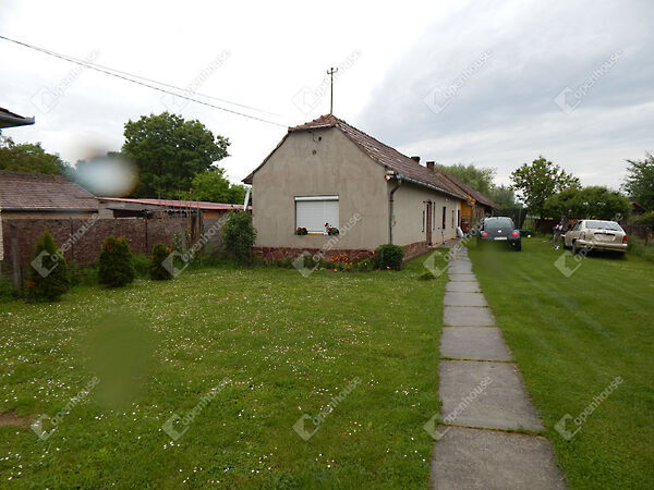 Eladó ház Nagybajom