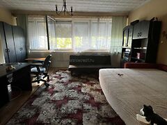 Eladó ház Öttevény