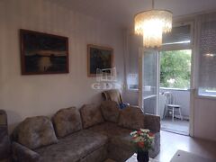 Eladó lakás Cegléd