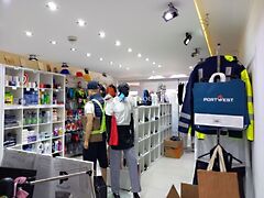 Kiadó üzleti Szigetszentmiklós