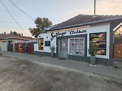 Eladó lakás Péteri