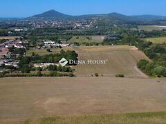 Eladó földterület Villány