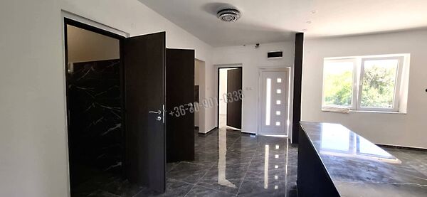 Eladó ház Lőrinci