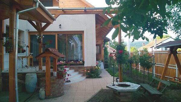 Eladó ház Gyöngyössolymos