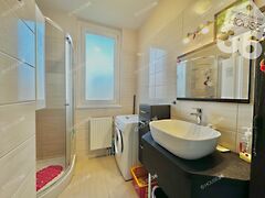 Eladó lakás Kecskemét