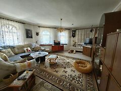 Eladó ház Kunmadaras