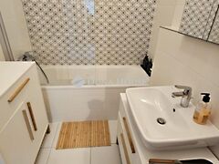 Eladó lakás Budapest, III. kerület