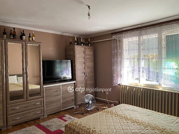 Eladó ház Kunmadaras