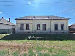 Eladó ház Túrkeve