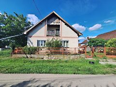 Eladó ház Füzesgyarmat