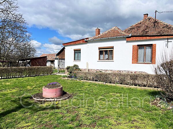 Eladó ház Bogyoszló