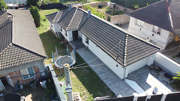 Eladó ház Isaszeg, Belterület