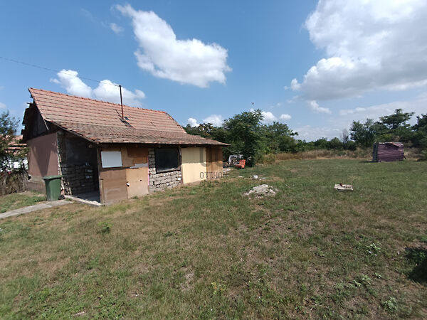 Eladó ház Fegyvernek