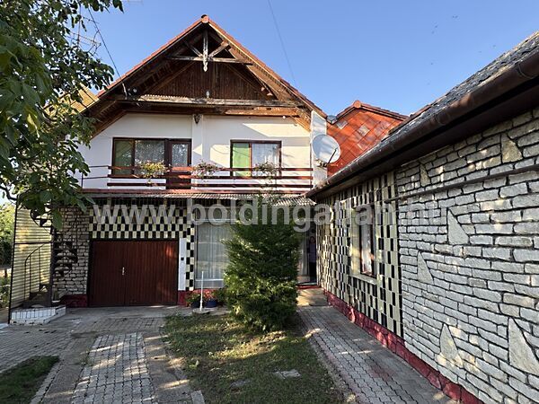 Eladó ház Balatonboglár