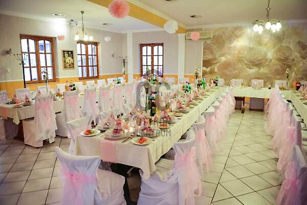 Eladó üzleti Kisbér