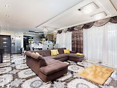 Eladó ház Győrújbarát