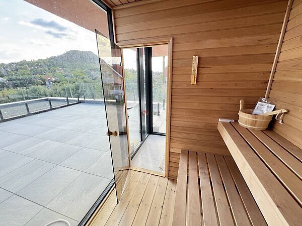 Eladó ház Budaörs