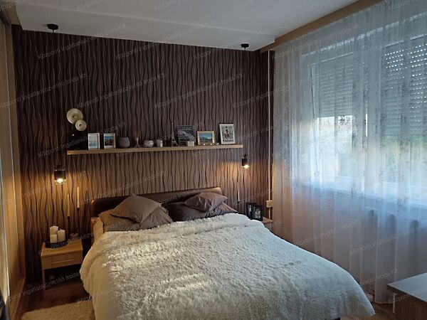 Eladó lakás Tatabánya, Újváros