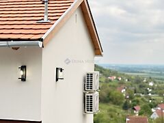 Eladó ház Harkány