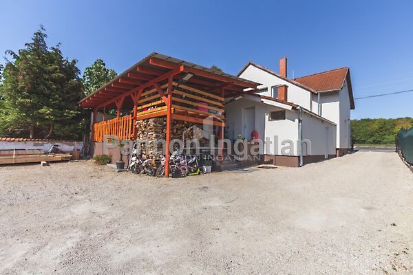 Eladó ház Balatonfűzfő