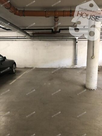 Eladó garázs Kecskemét