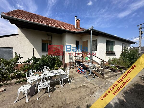 Eladó ház Csévharaszt