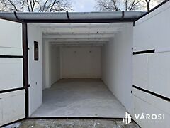 Eladó garázs Debrecen, Dobozi lakótelep