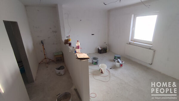 Eladó ház Kiszombor