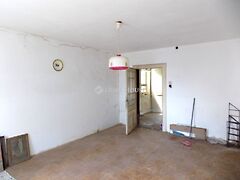 Eladó ház Zsédeny