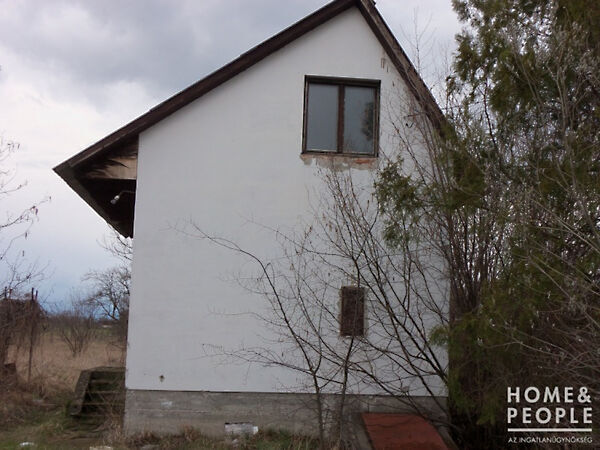 Eladó ház Magyarcsanád