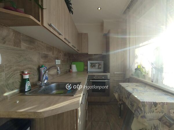 Eladó lakás Székesfehérvár