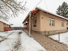 Eladó ház Edelény, Központ