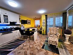 Eladó lakás Győr, Szabadhegy