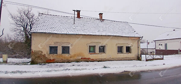 Eladó ház Lovászi