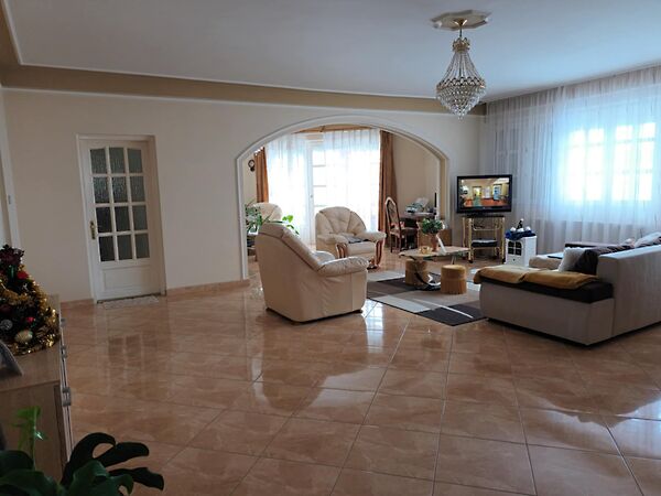 Eladó ház Debrecen, Biharikert