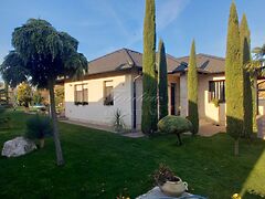 Eladó ház Győr, Ménfőcsanak