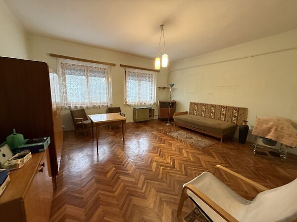 Eladó lakás Herend