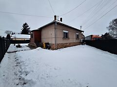 Eladó ház Devecser